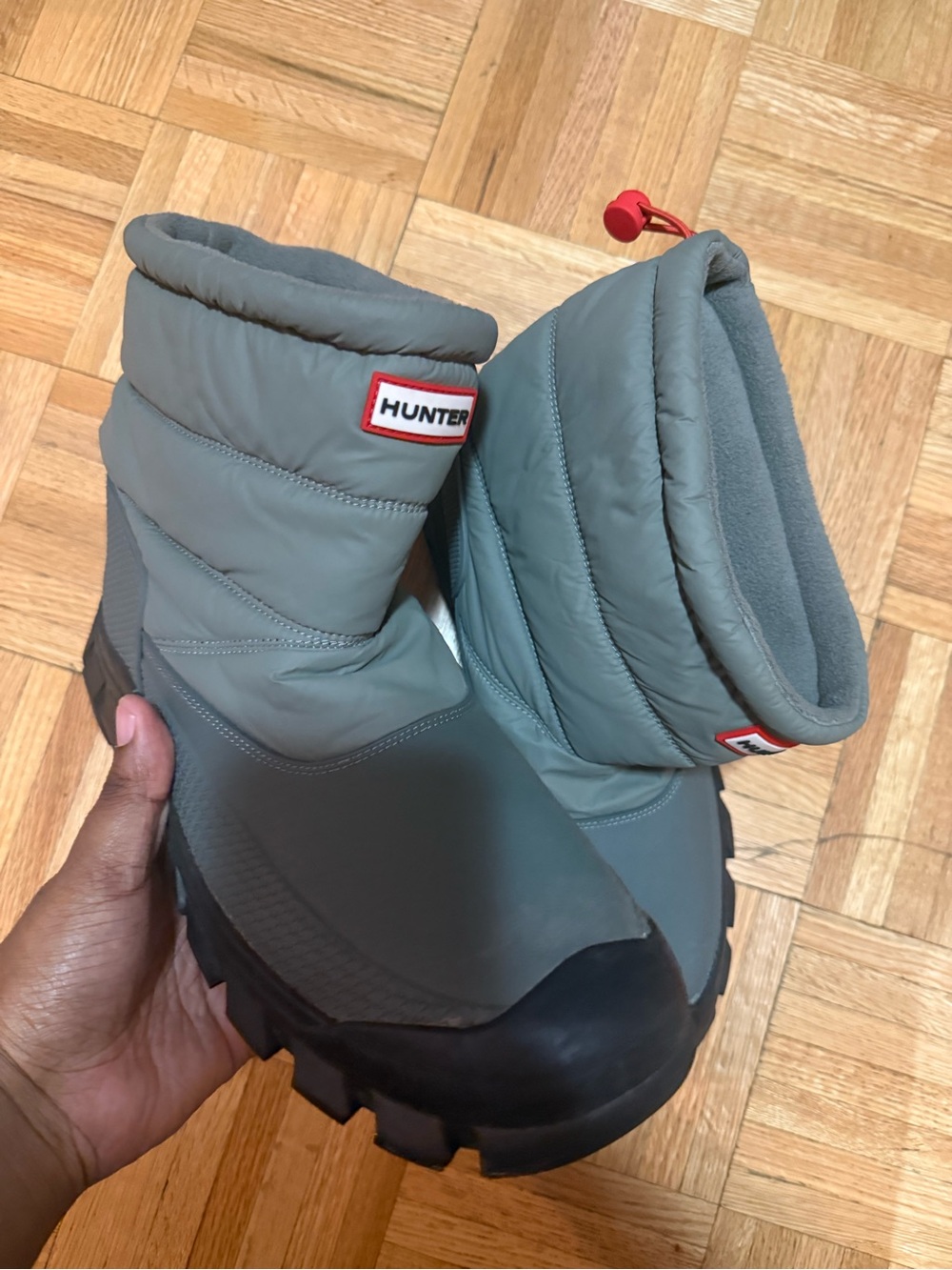 Hunter Men's Gray Quilted Rain & Snow Boots with Red Toggle